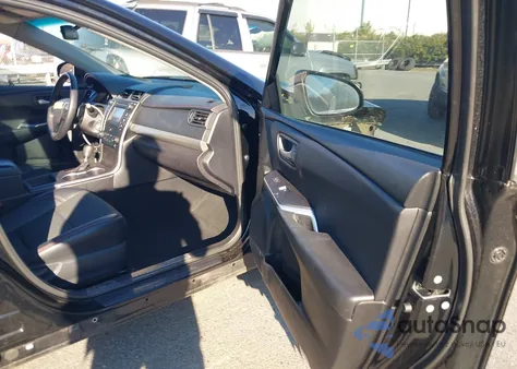 2017 Toyota Camry Se z USA, uszkodzony, nr VIN 4T1BF1FK4HU355937